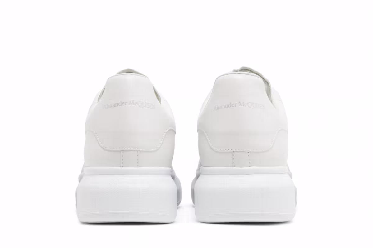 Alexander McQueen Oversized Sneaker Sprayed Ombre - White Melange, view 7