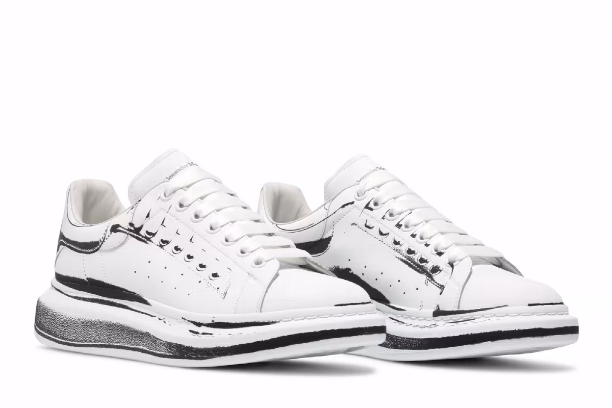Alexander McQueen Oversized Sneaker Stamped - White, view 9