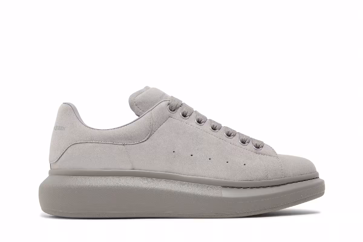 Alexander McQueen Oversized Sneaker Grey, view 2