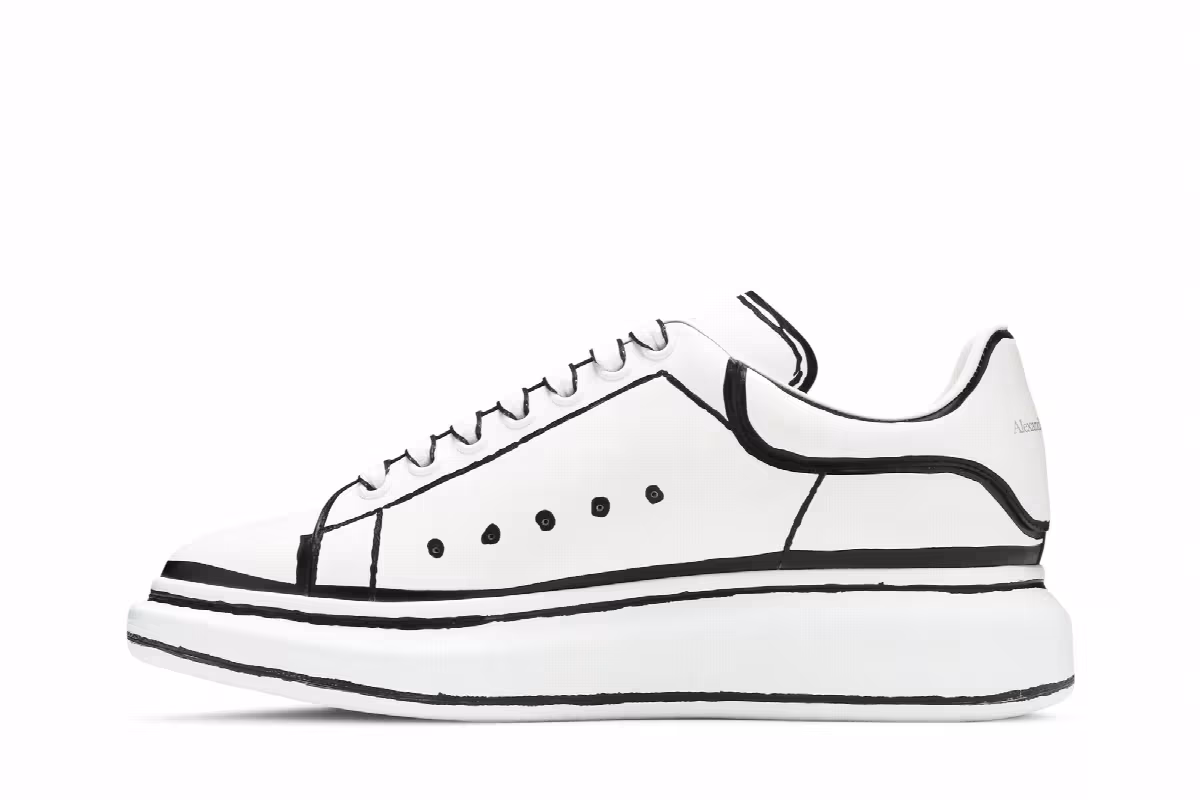 Alexander McQueen Oversized Sneaker White Black, view 4
