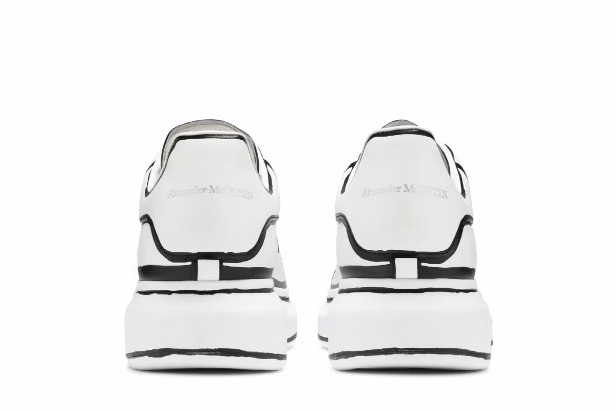 Alexander McQueen Oversized Sneaker White Black, view 7