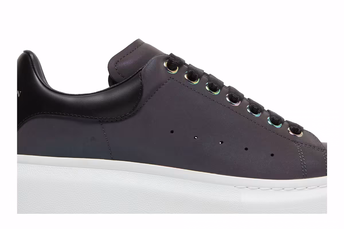 Alexander McQueen Oversized Sneaker Beetle Iridescent, view 3