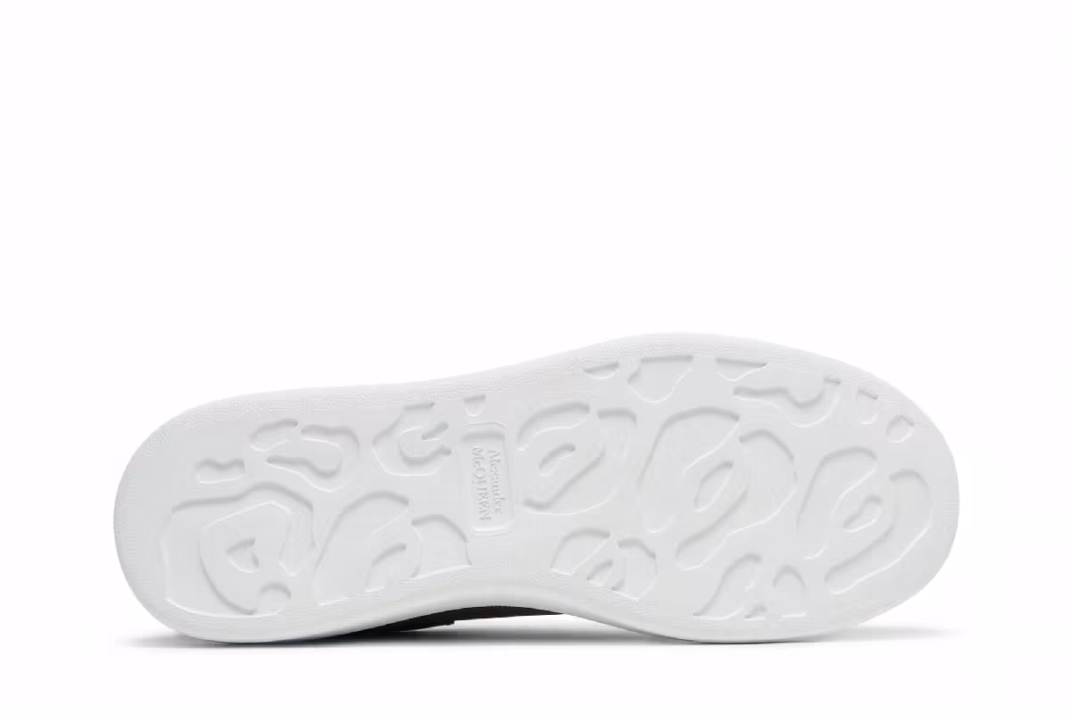 Alexander McQueen Oversized Sneaker Beetle Iridescent, view 5