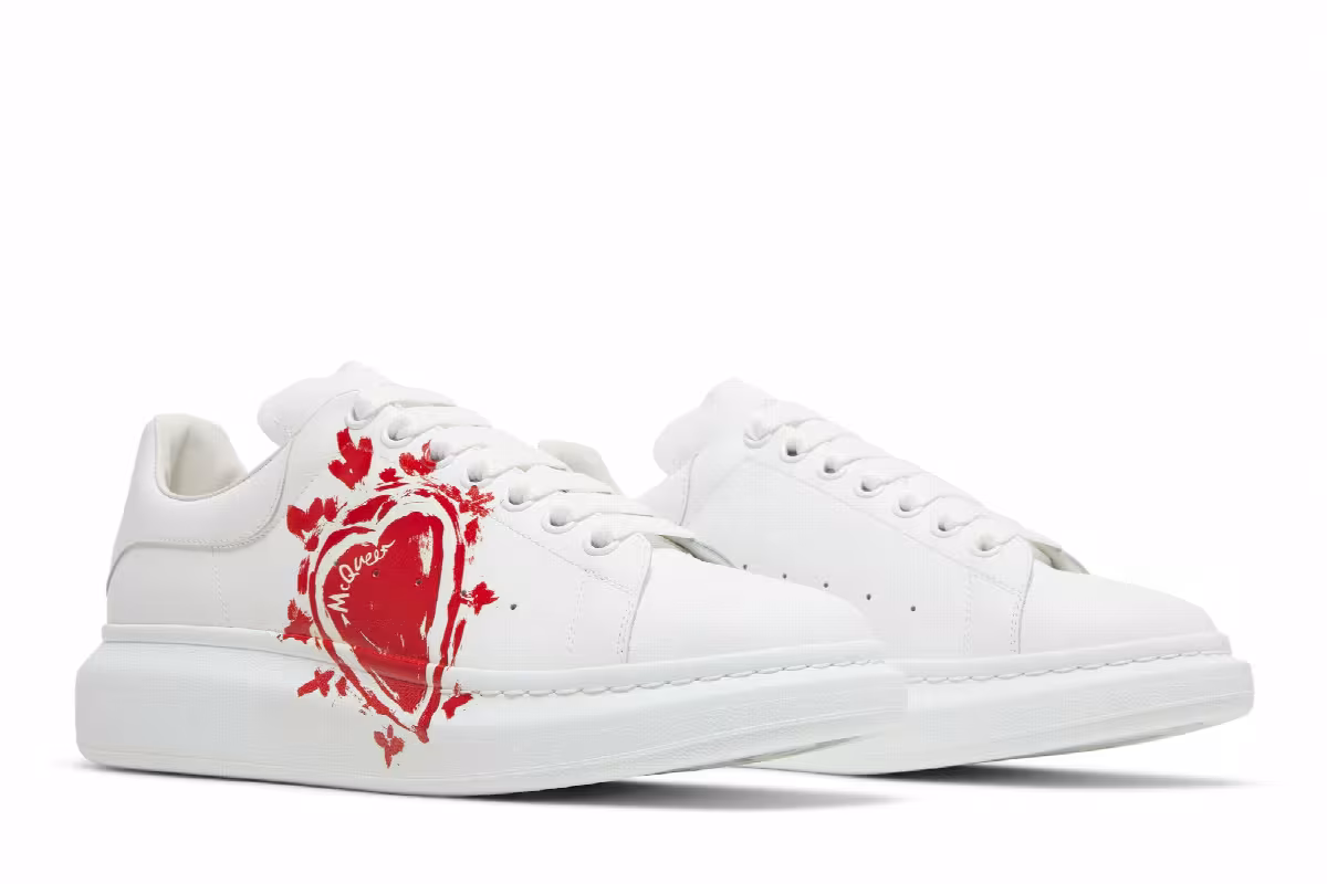 Alexander McQueen Oversized Sneaker Heart Logo - White, view 9