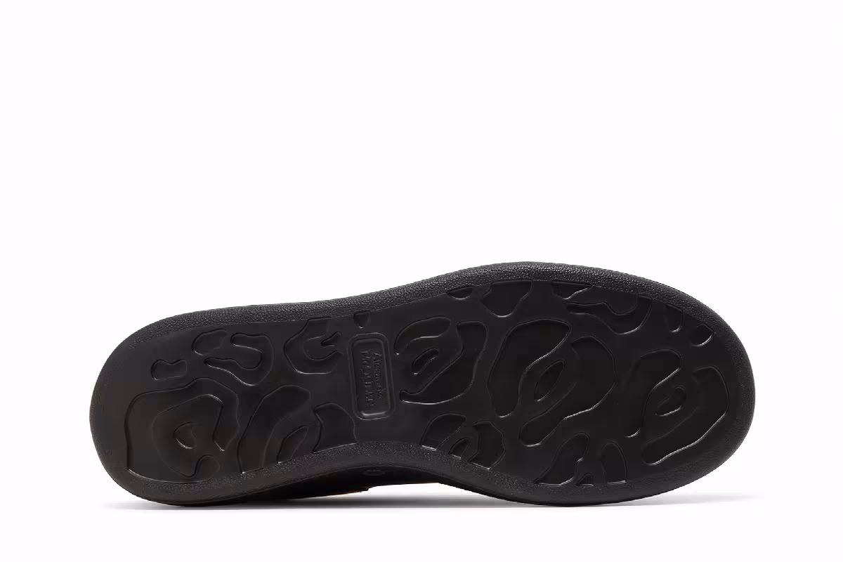 Alexander McQueen Oversized Sneaker Black Gold, view 5