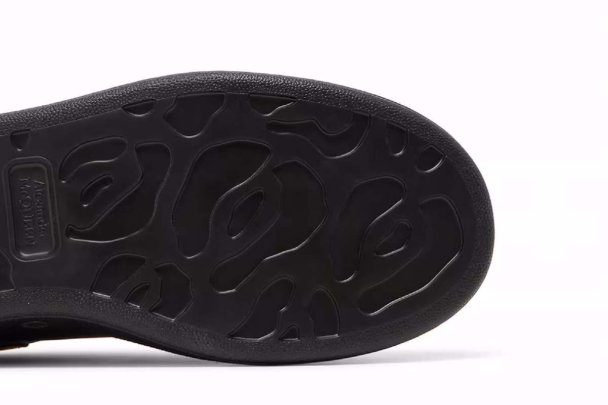 Alexander McQueen Oversized Sneaker Black Gold, view 6