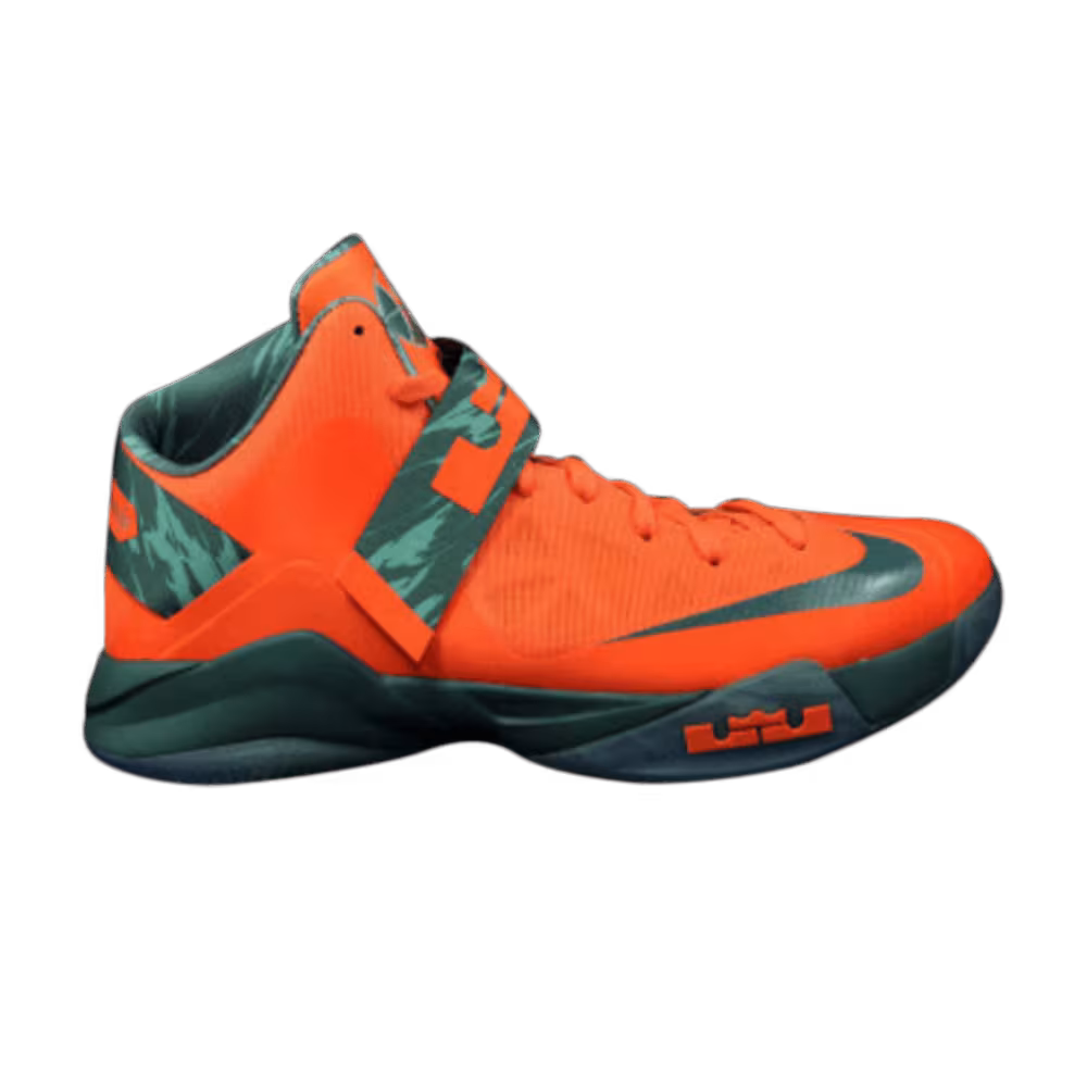 Nike LeBron Zoom Soldier 6