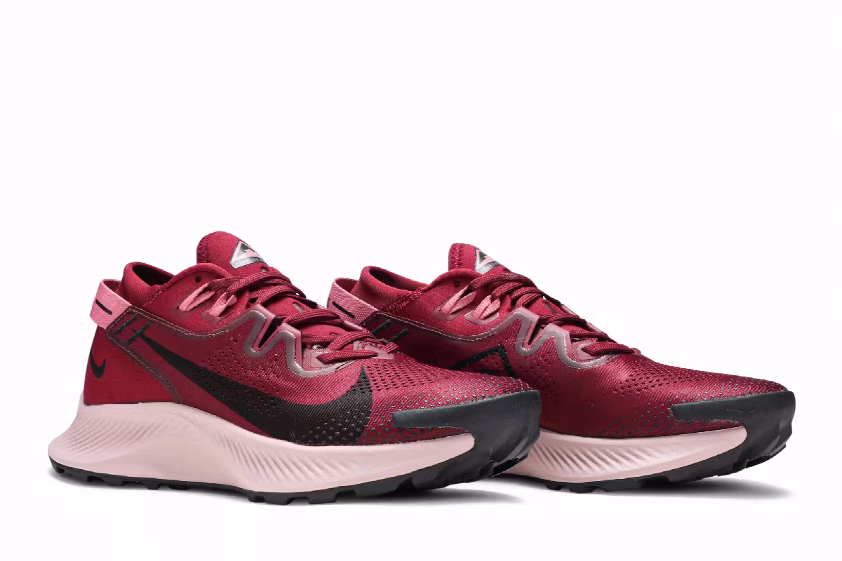 Nike Women's Pegasus Trail 2 Dark Beetroot, view 9
