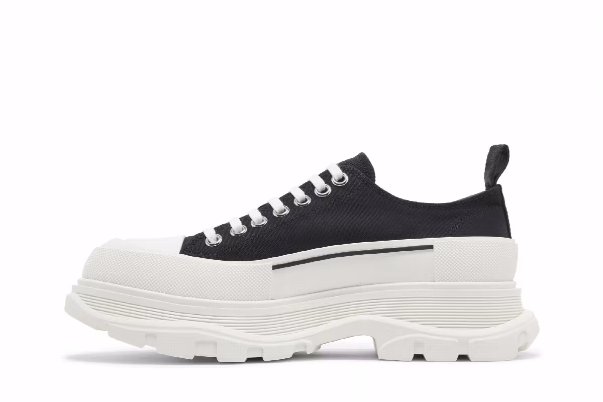 Alexander McQueen Tread Slick Lace Up Black White, view 4