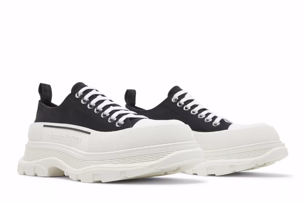 Alexander McQueen Tread Slick Lace Up Black White, view 9