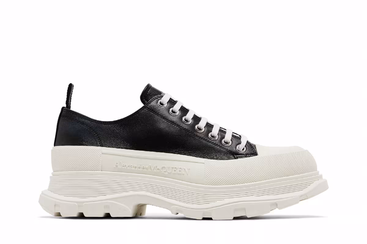 Alexander McQueen Tread Slick Black White, view 2