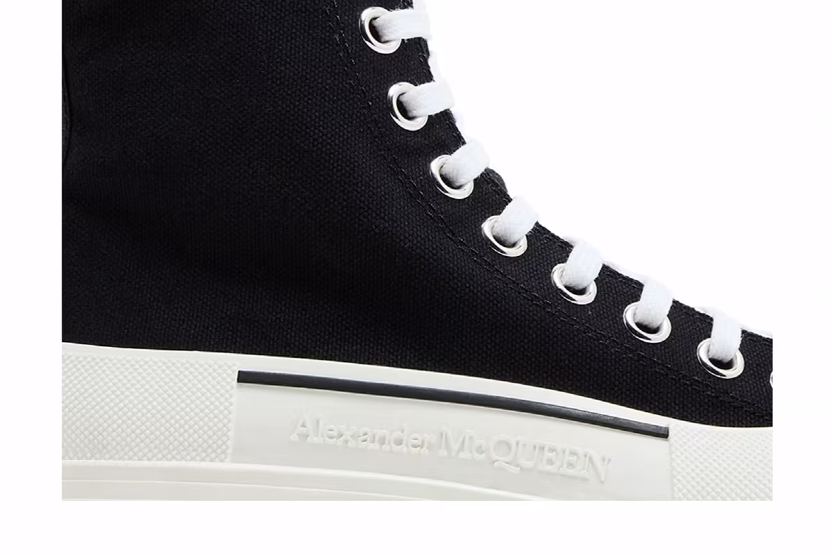 Alexander McQueen Tread Slick Boot Black, view 3