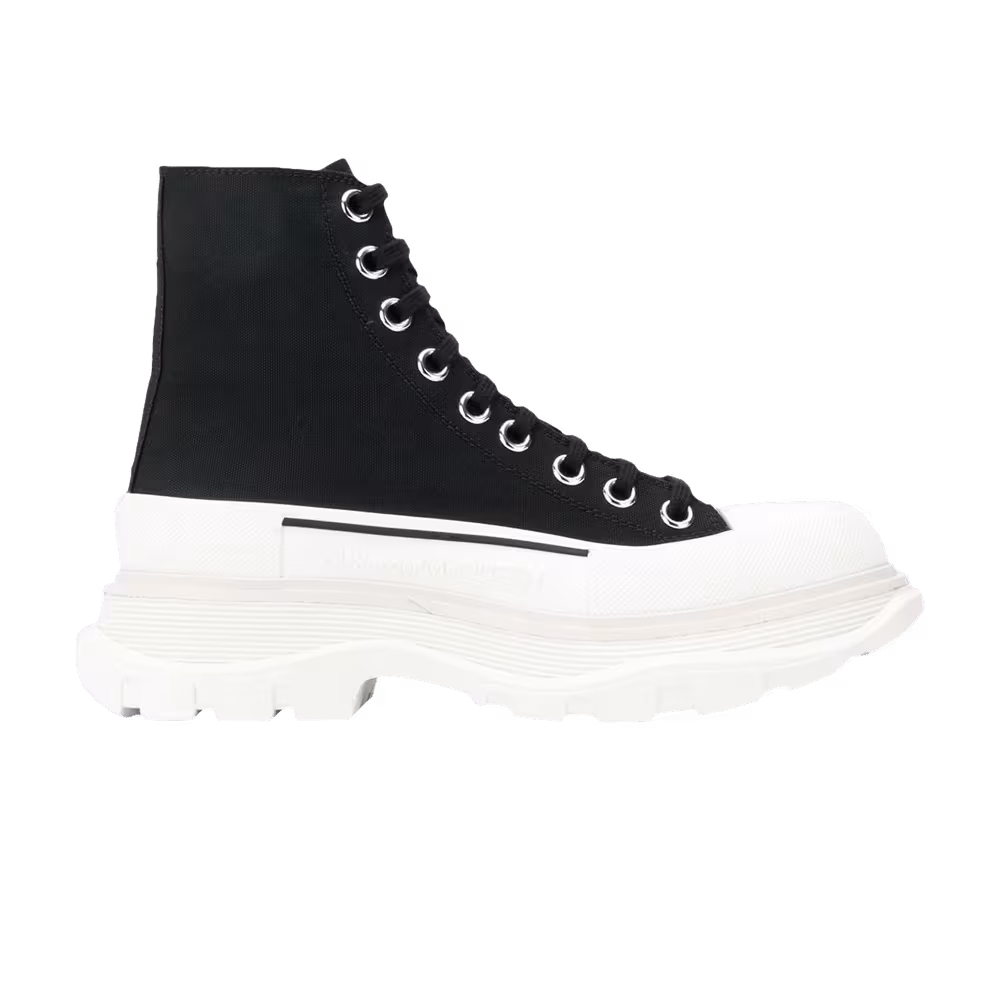 Alexander McQueen Women's Tread Slick Boots Black White