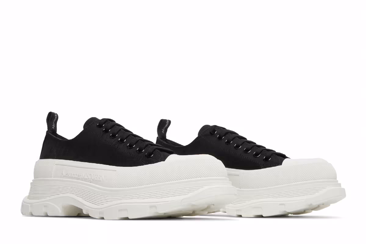 Alexander McQueen Tread Slick Black Off White, view 9