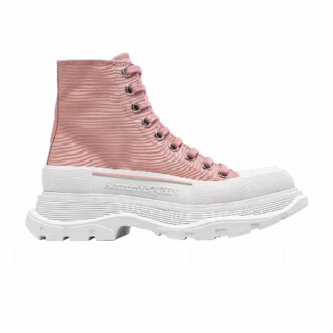 Alexander McQueen Wmns Tread Slick Boots 'Magnolia'