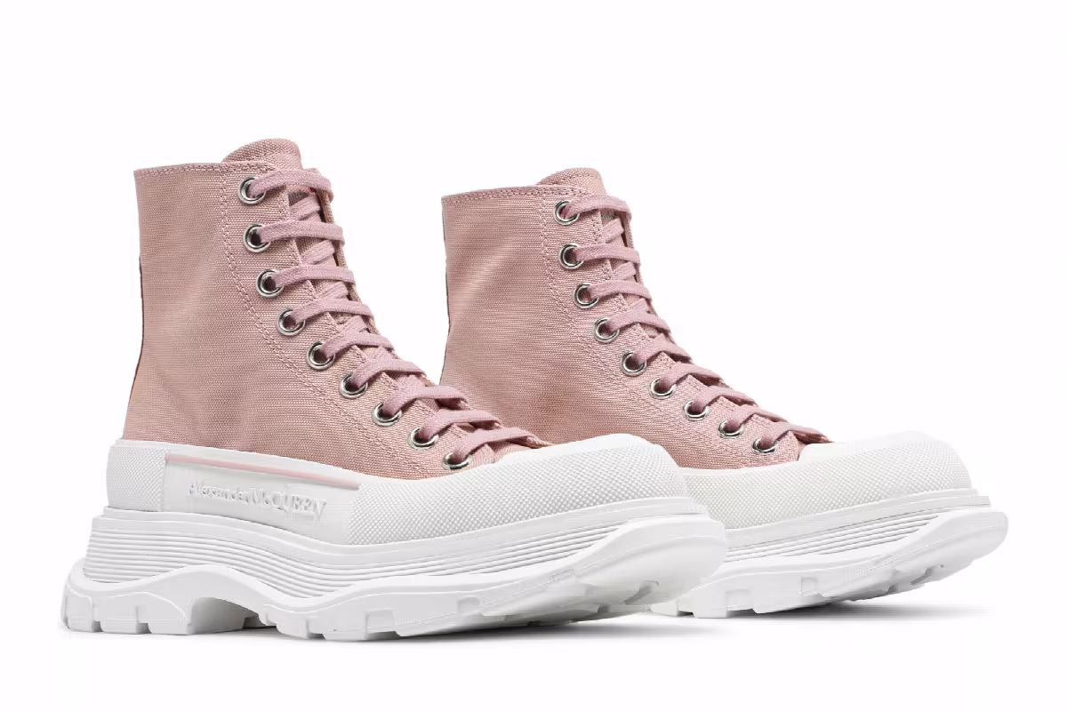 Alexander McQueen Women's Tread Slick Boots Magnolia, view 9