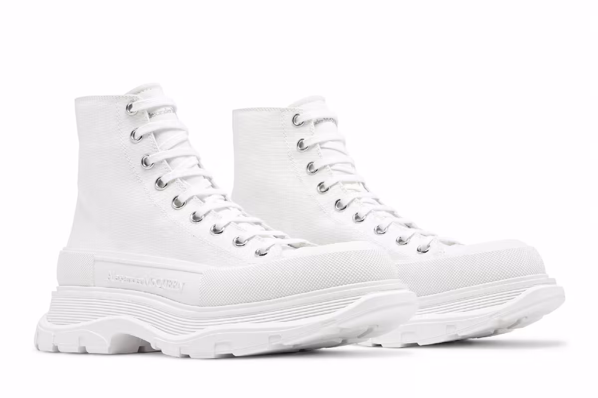 Alexander McQueen Tread Slick Boots White, view 9