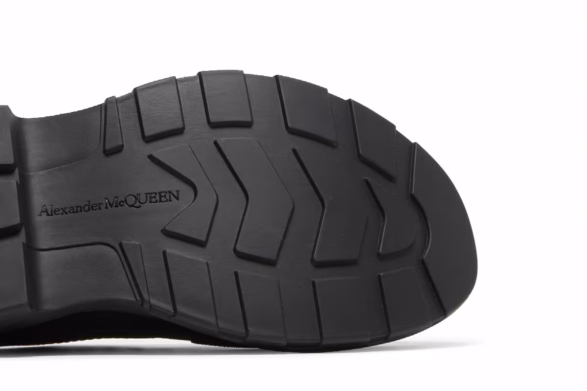 Alexander McQueen Tread Slick Black, view 6