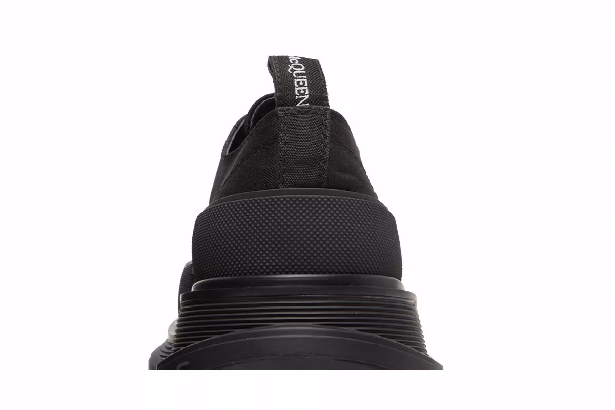 Alexander McQueen Tread Slick Black, view 8