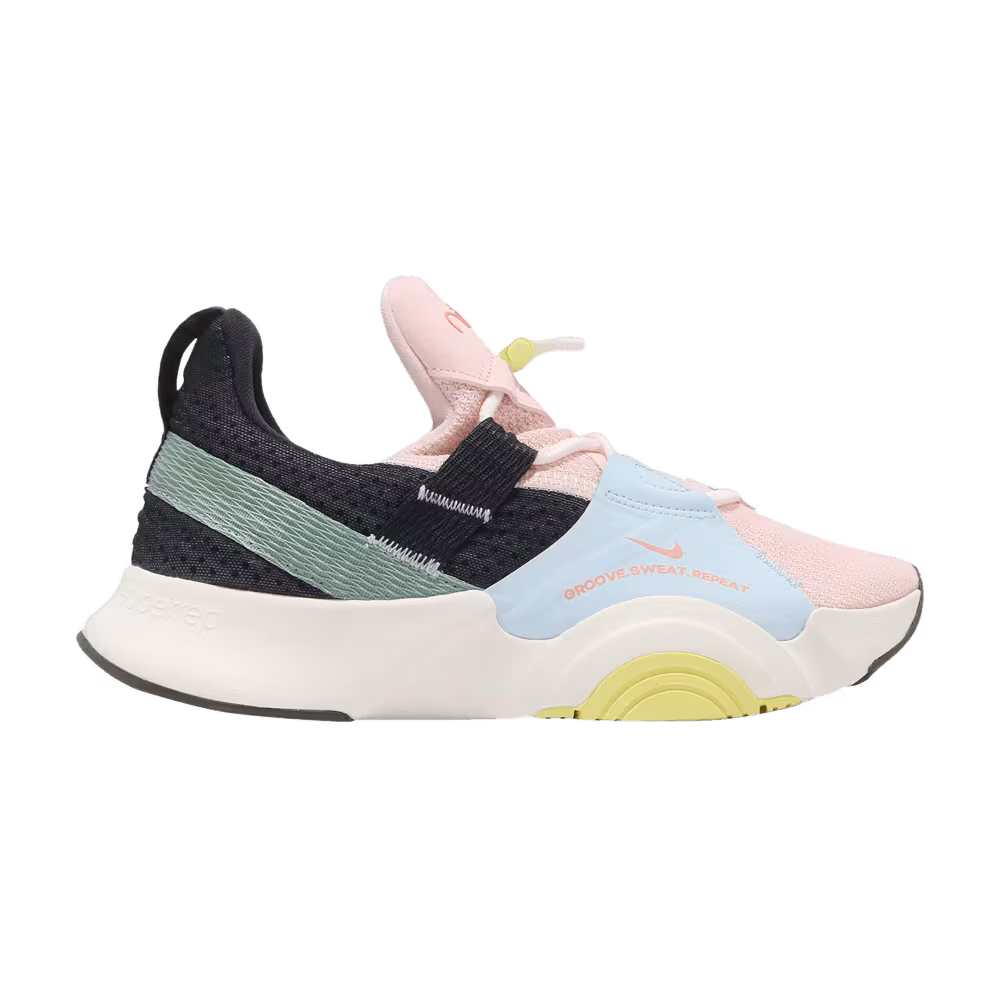 Nike Women's SuperRep Groove Multi