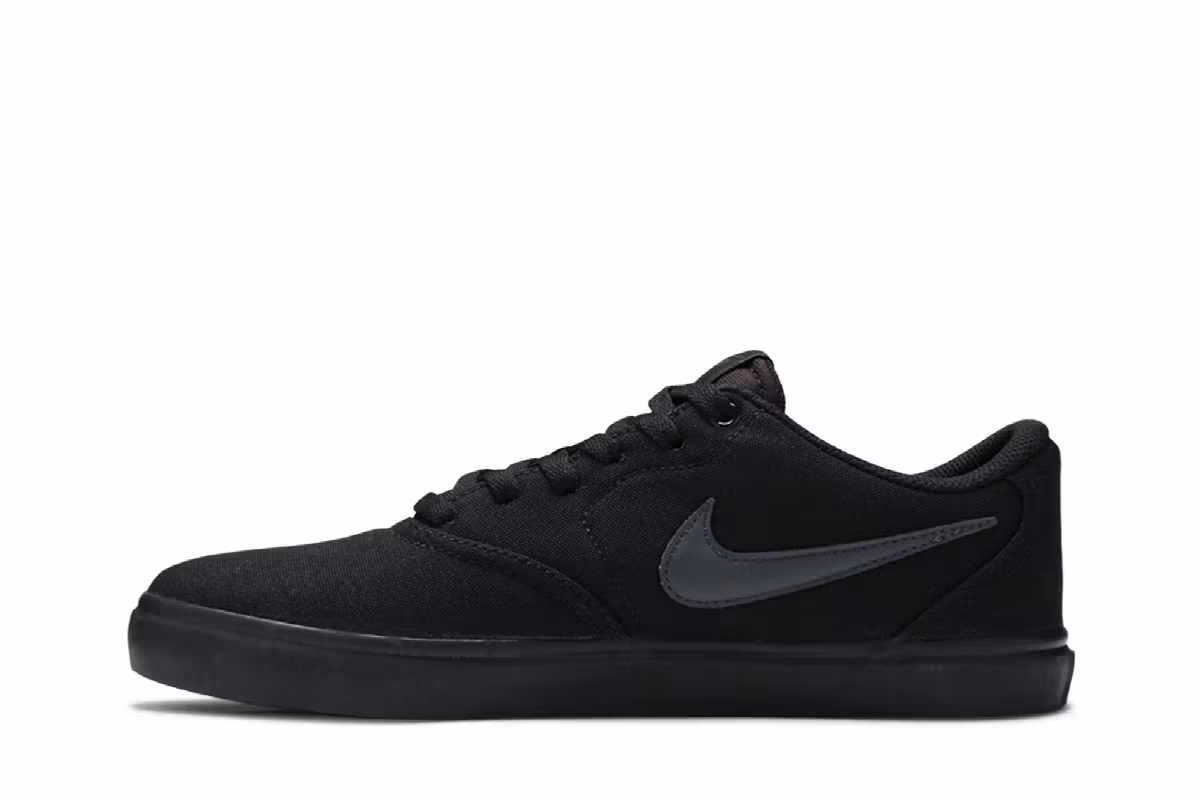 Nike Check Solarsoft Canvas SB Triple Black, view 4