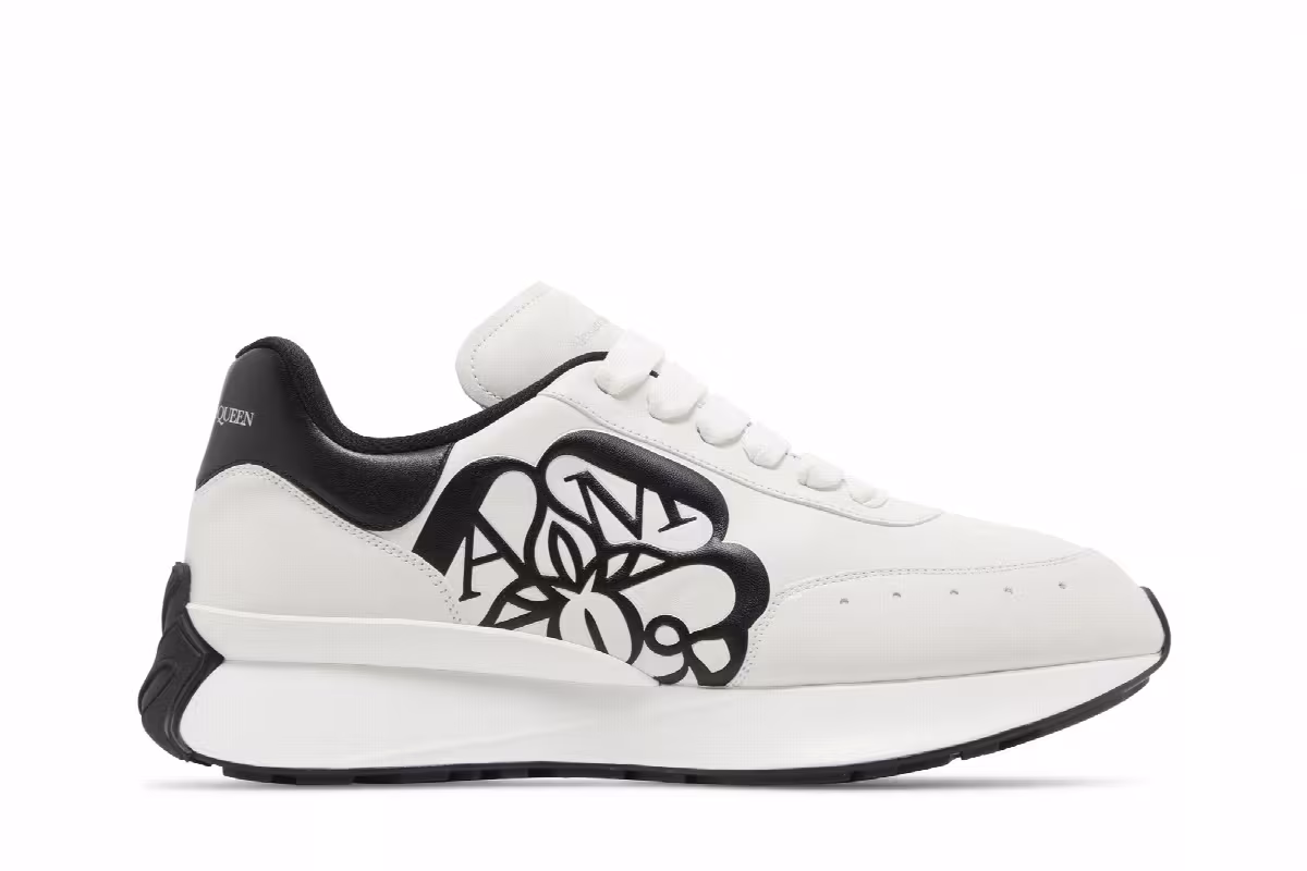 Alexander McQueen Sprint Runner White Black, view 2