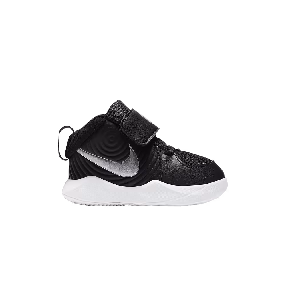 Nike Team Hustle D9 TD Black