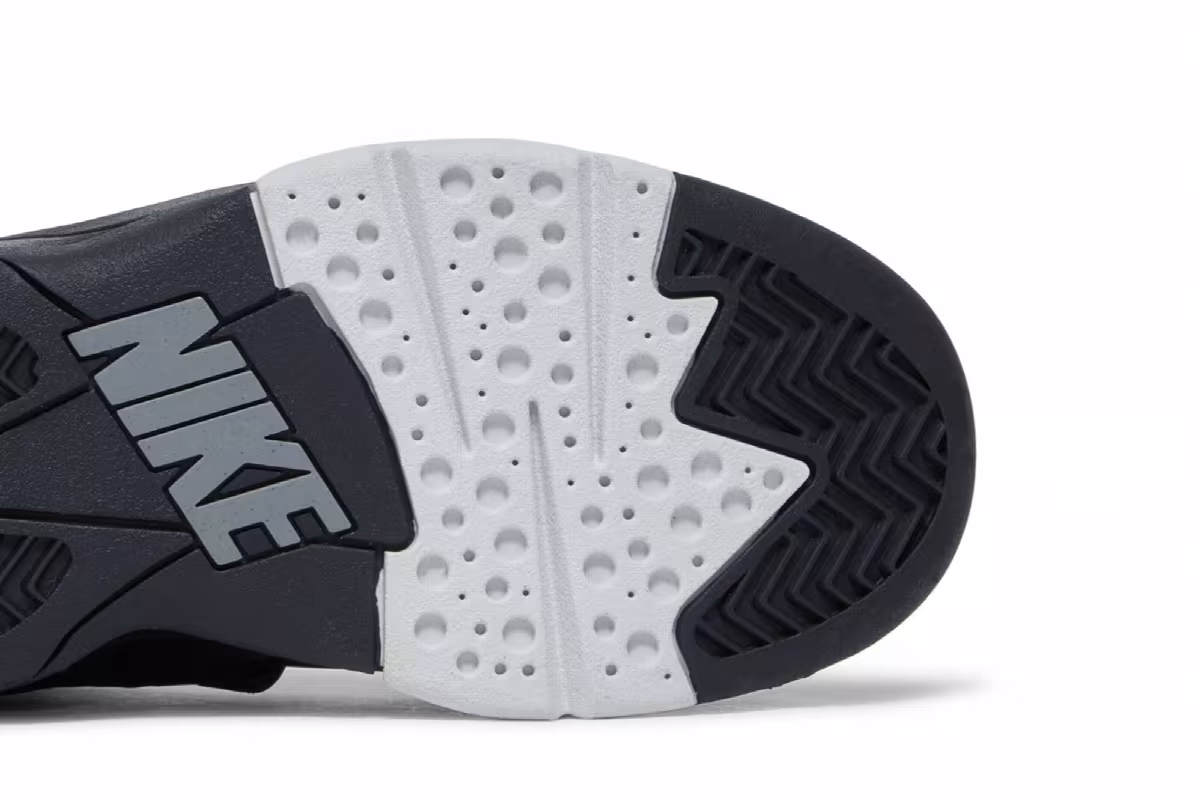 Nike Air Force Max 2013 Black Cool Grey, view 6