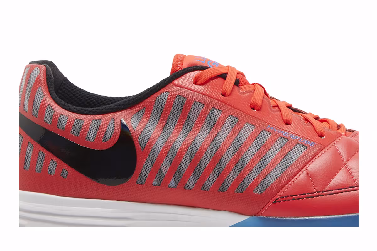 Nike Lunar Gato 2 IC Bright Crimson, view 3