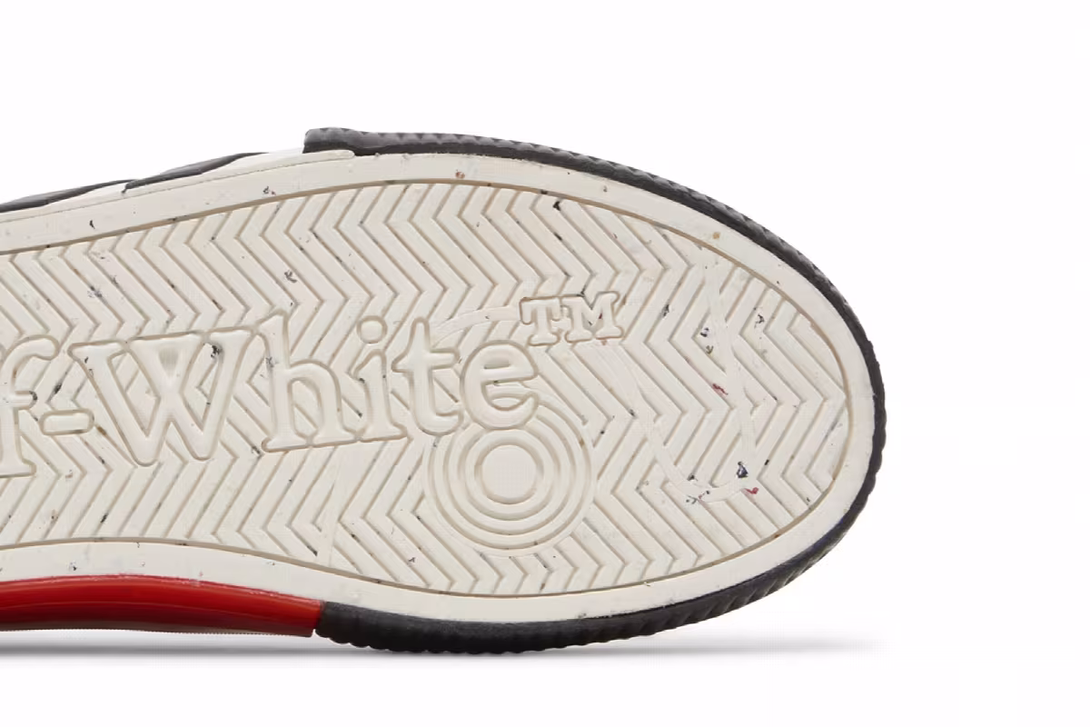 Off-White Vulc Sneaker White Black 2023, view 6