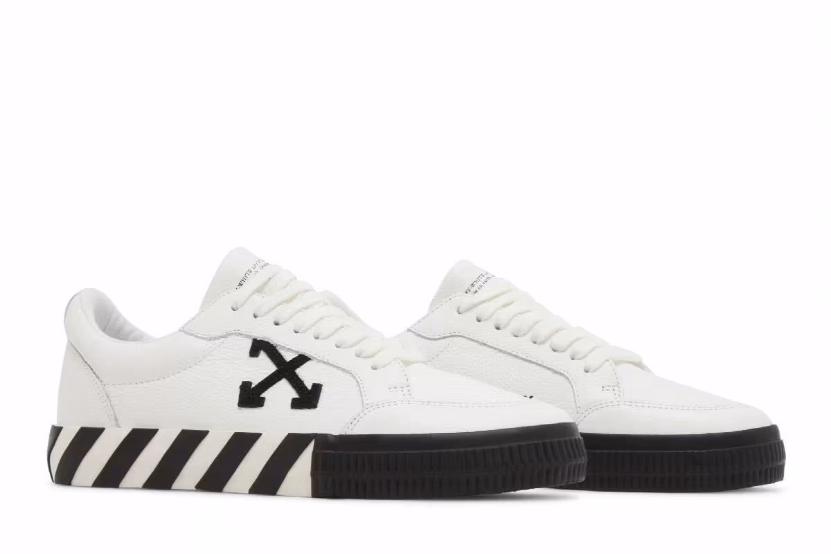 Off-White Vulc Sneaker White Black 2023, view 9