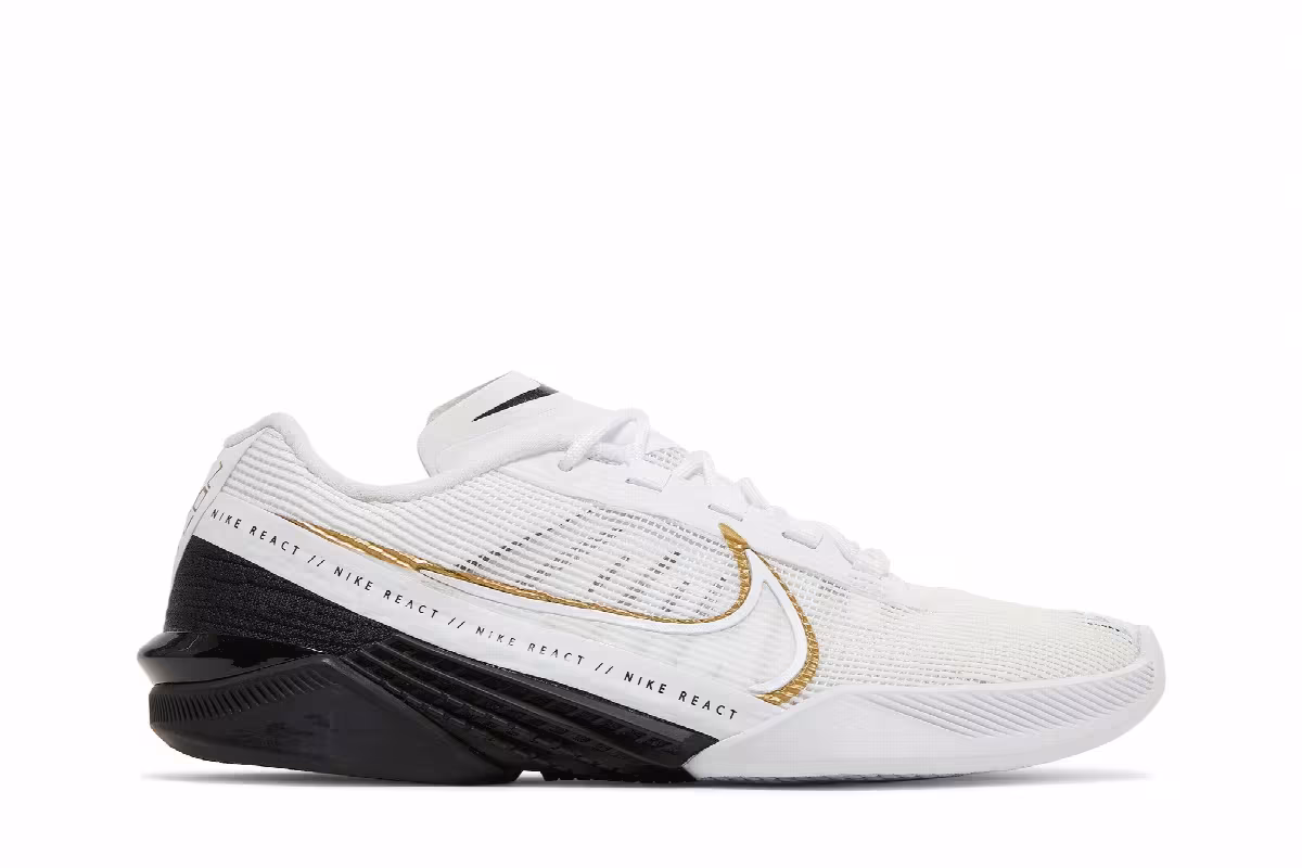 Nike Women's React Metcon Turbo Black Metallic Gold, view 2