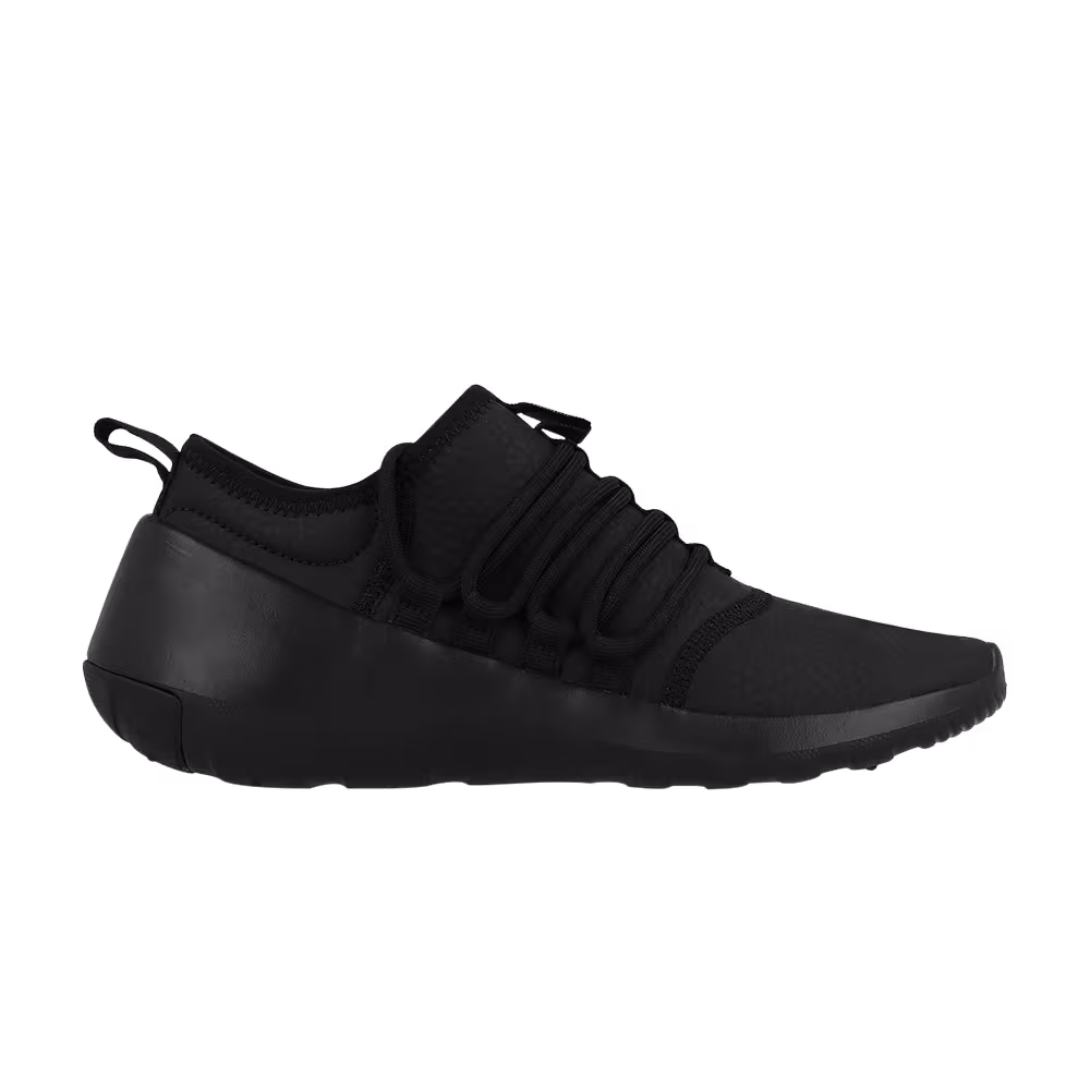 Nike Women's Payaa PRM