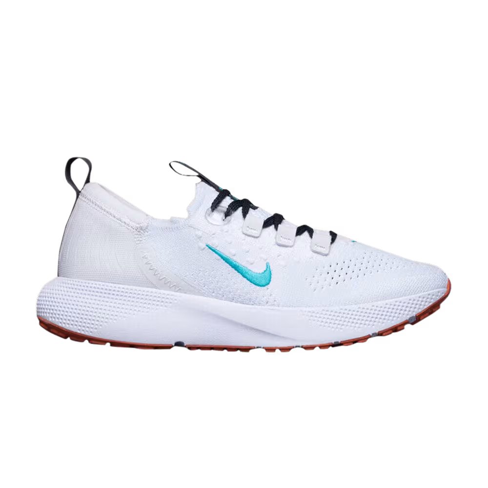 Nike Women's React Escape Run Flyknit Platinum Tint Washed Teal