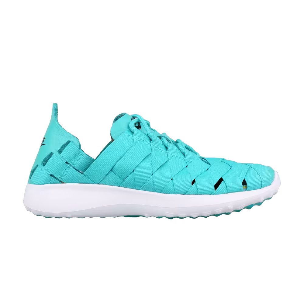 Nike Women's Juvenate Woven Clear Jade