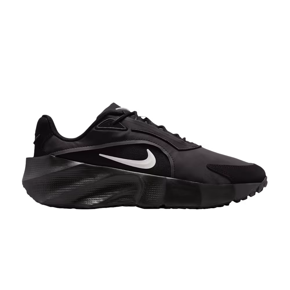 Nike Women's Aura Edge Black Summit White