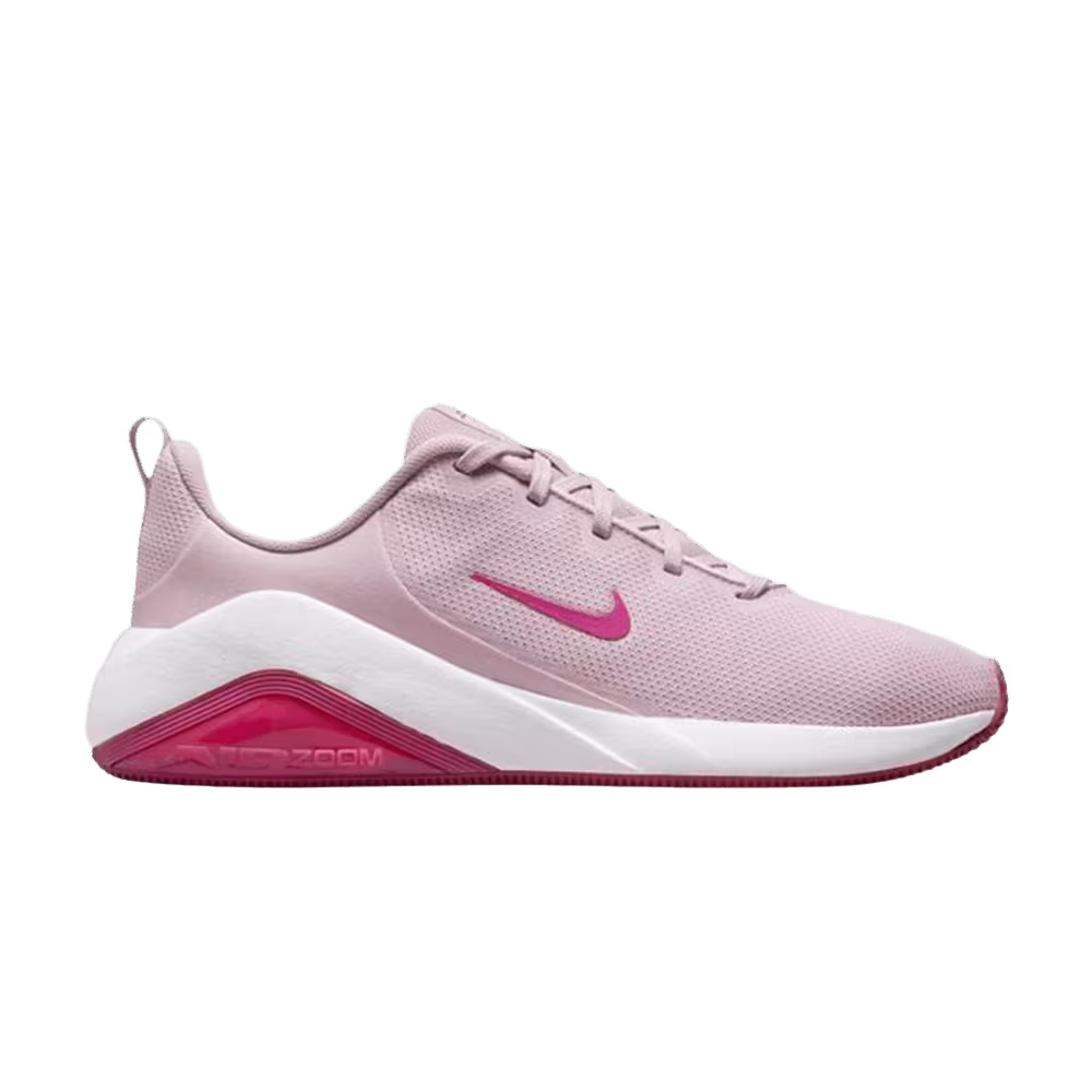 Nike Women's Bella 7 Pink