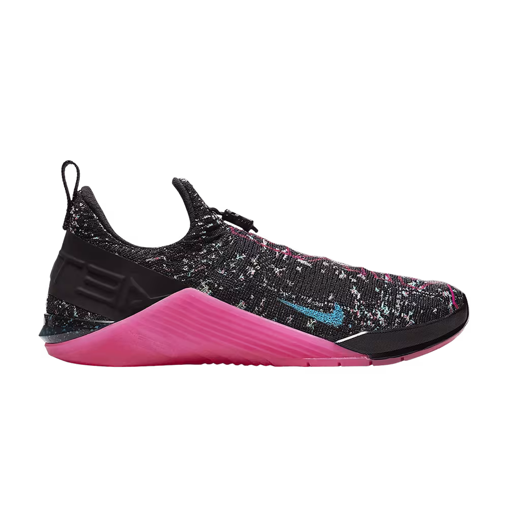 Nike Women's React Metcon AMP Black Fire Pink