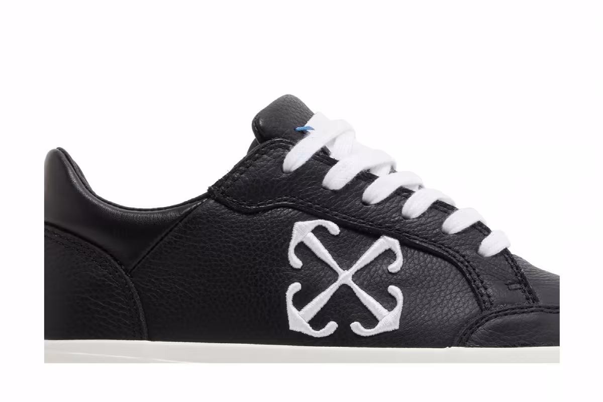 Off-White Women's New Low Vulcanized Black White, view 3