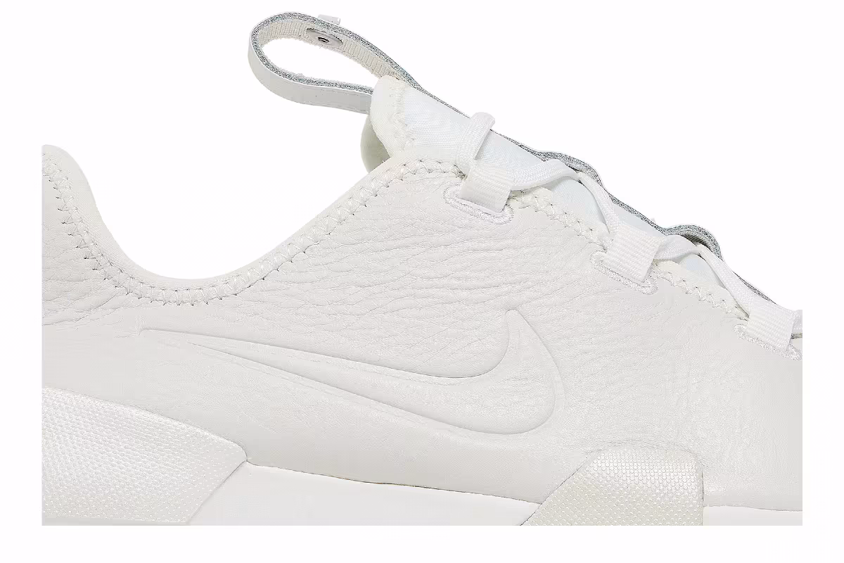 Nike Women's Ashin Modern LX Triple White, view 3