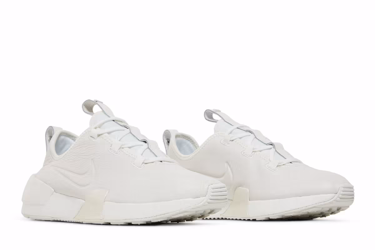 Nike Women's Ashin Modern LX Triple White, view 9