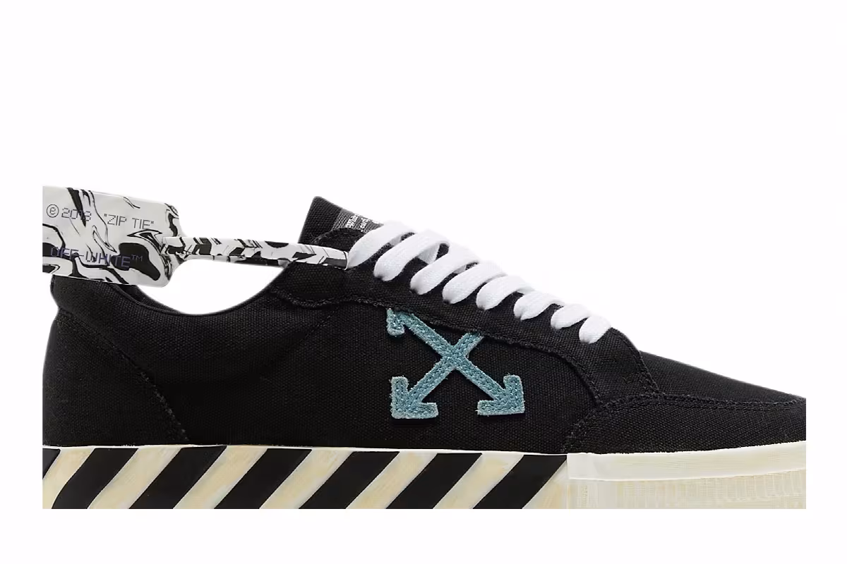 Off-White Vulc Sneaker Black White, view 3