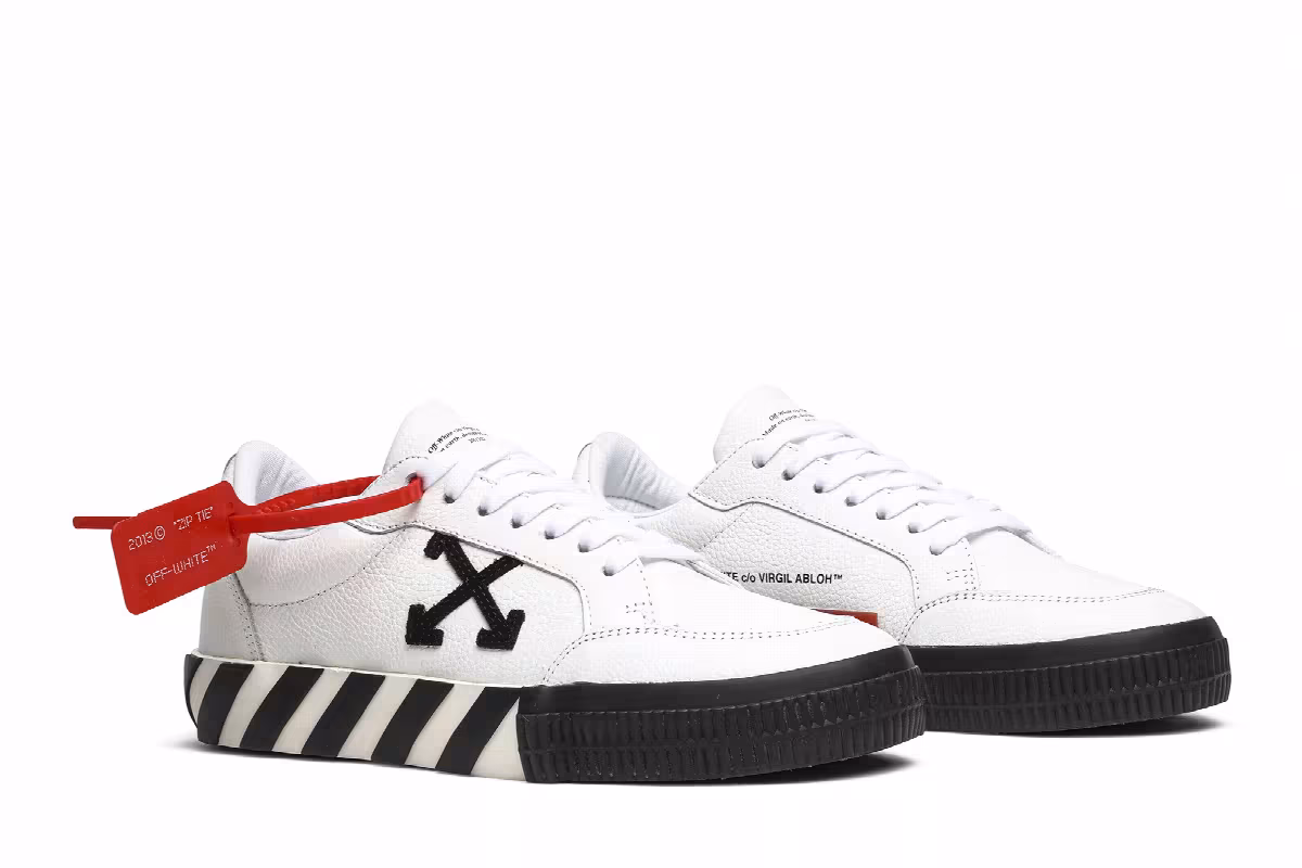 Off-White Vulcanized Low White Black, view 9