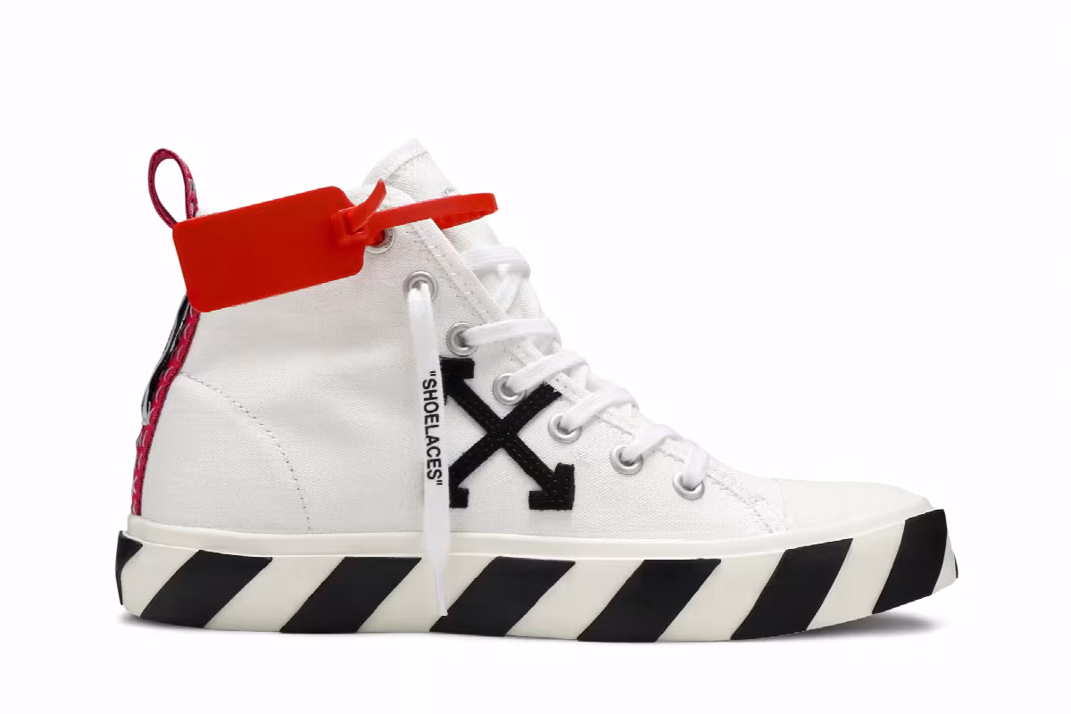 Off-White Vulc Sneaker Mid White Black, view 2