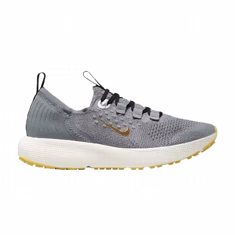 Nike Wmns React Escape Run Flyknit 'Cool Grey Metallic Gold Coin'