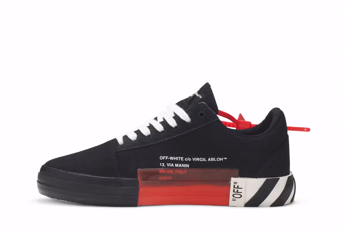 Off-White Vulc Low Top Black, view 4