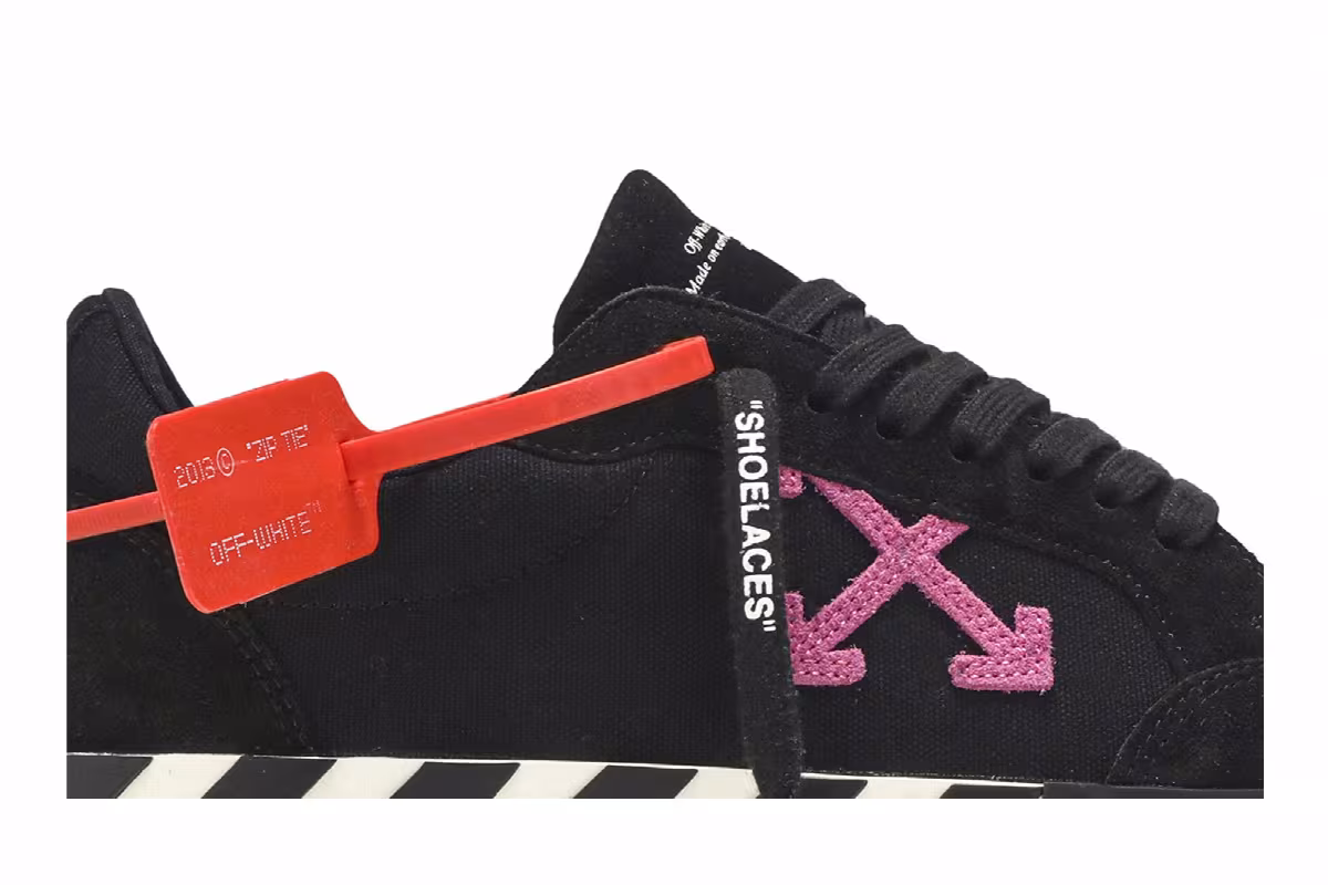 Off-White Vulc Sneaker Black Fuchsia 2019, view 3