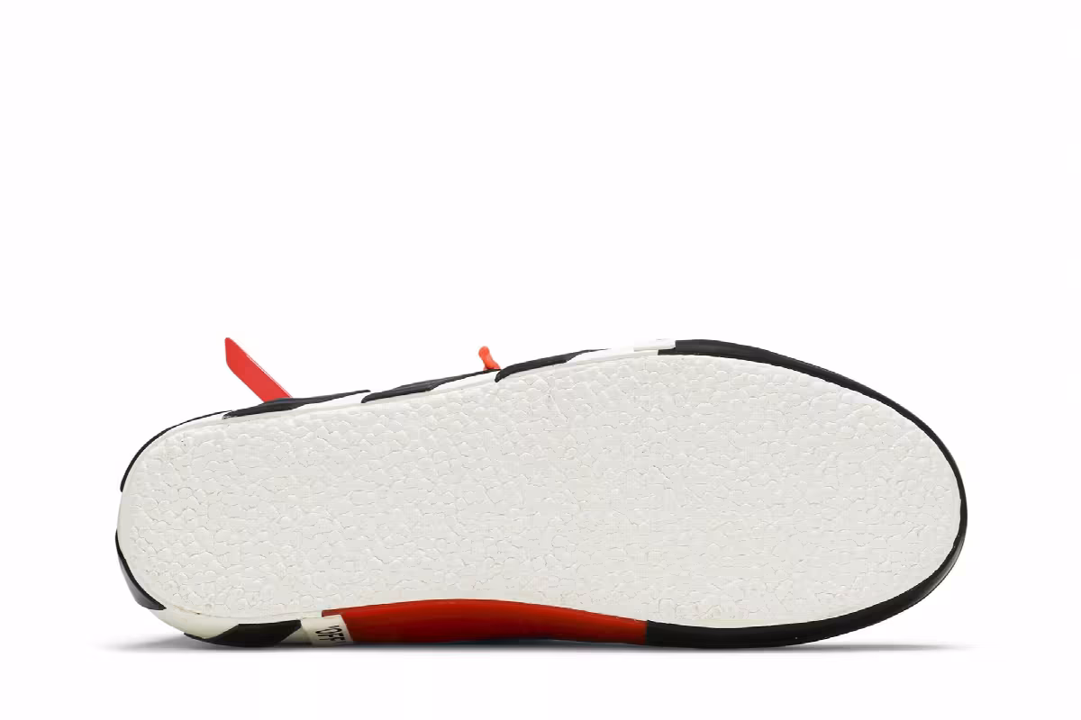 Off-White Women's Vulc Low Top White, view 5