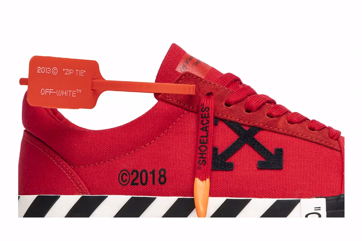 Off-White Vulc Low Top Red, view 3
