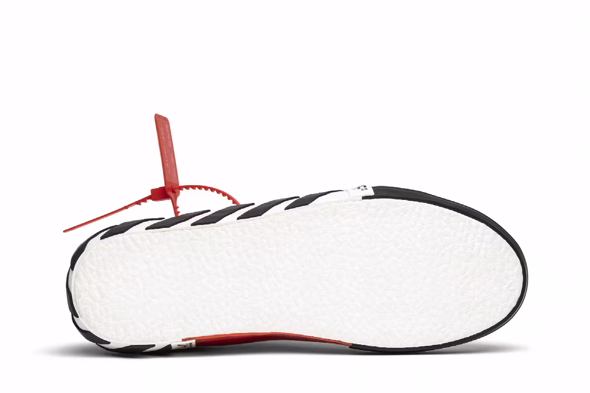 Off-White Vulc Low Top Red, view 5